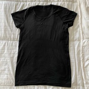 Lululemon swiftly tech